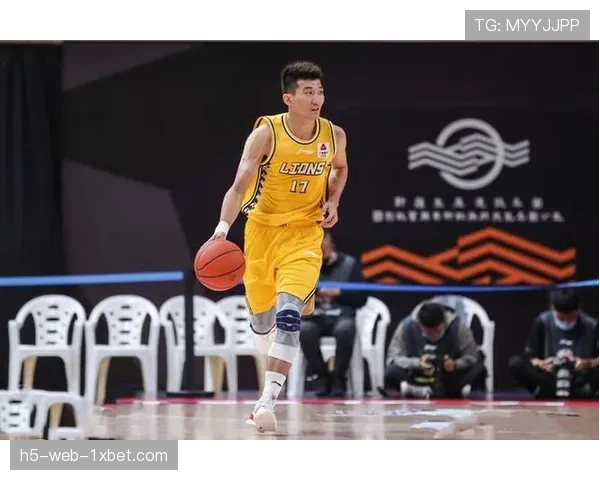 广厦上海双雄争霸格局初现 胜场相同净胜分决定榜首归属 广厦上海双雄争霸格局初现 胜场相同净胜分决定榜首归属